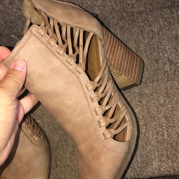 Fall booties - Picture 2 of 4